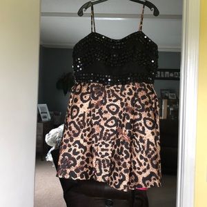 DAVE AND JOHNNY. BLACK & LEOPARD DRESS